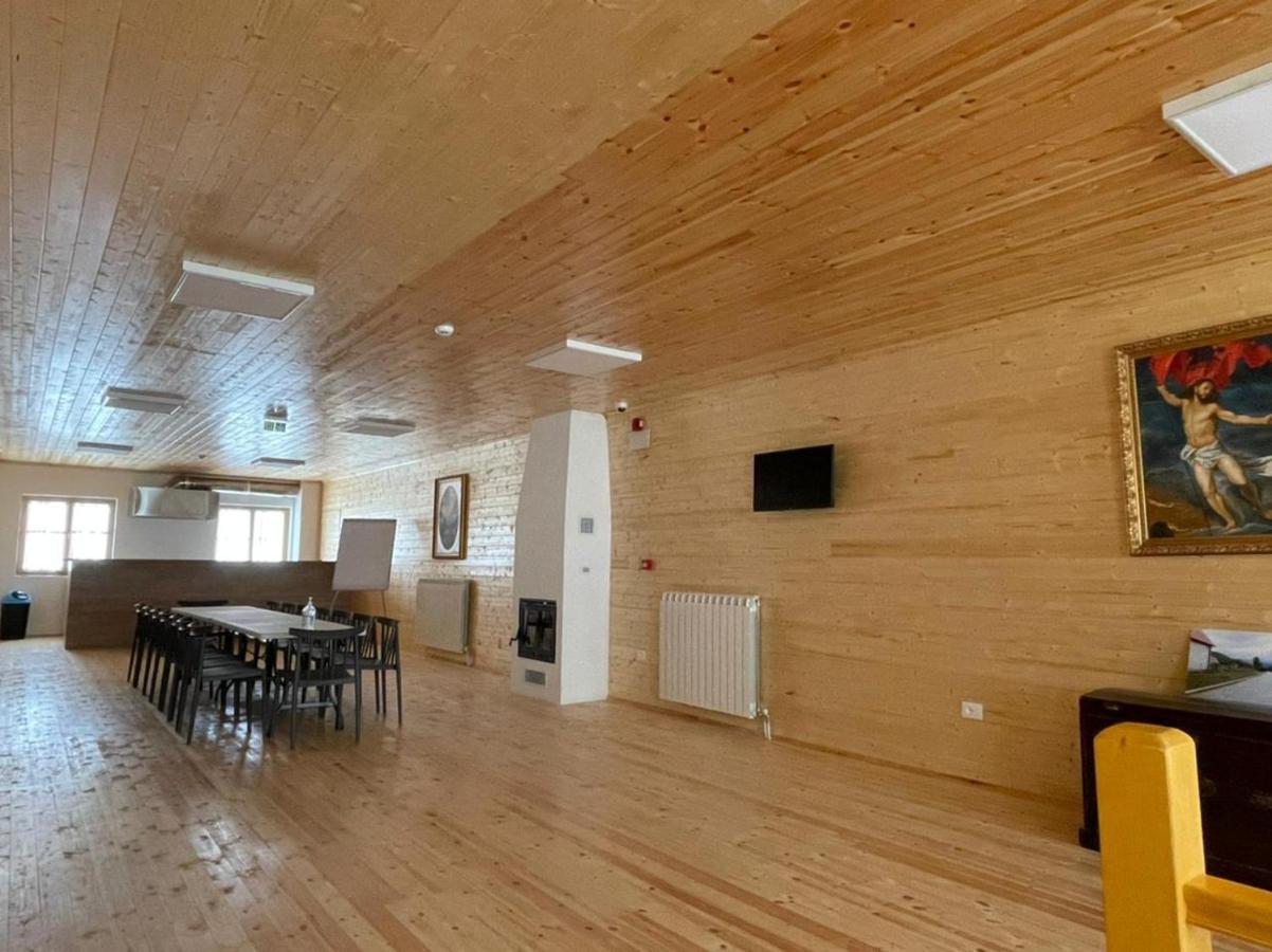 Hotel Vermoshi Tdc 외부 사진